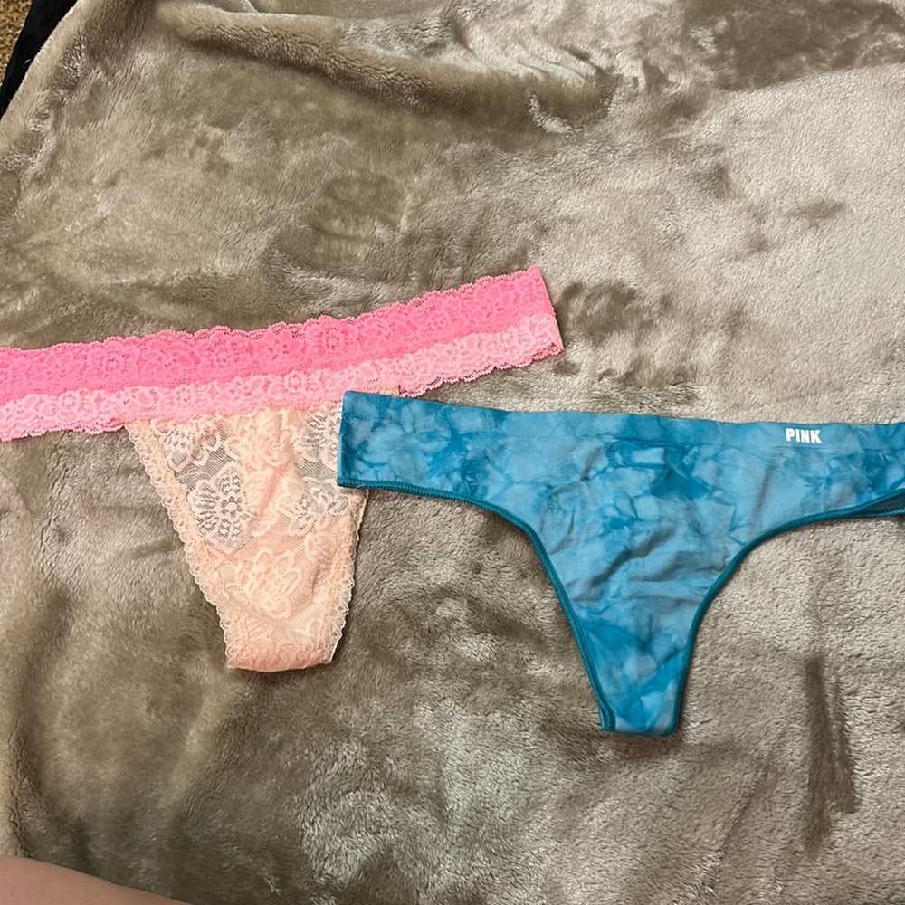 PINK thongs